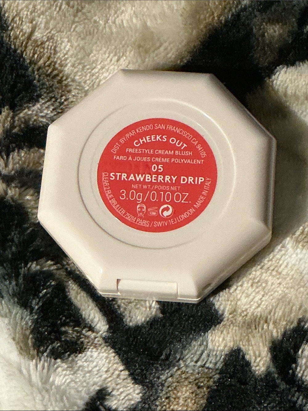 Fenty Strawberry Drip Cheeks Out Freestyle Cream Blush - Picture 5 of 6